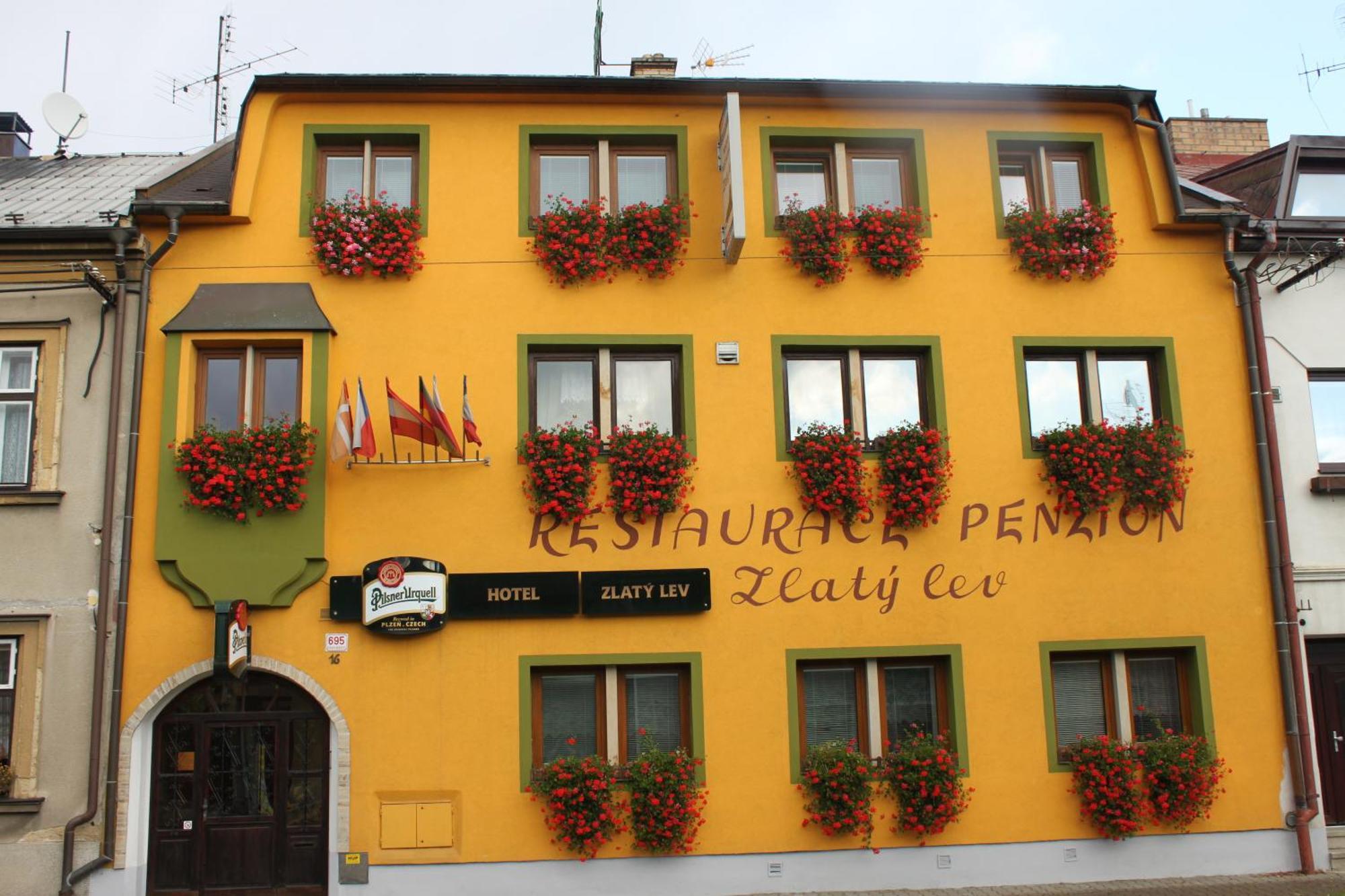 Zlaty Lev Hotell Svitavy Eksteriør bilde