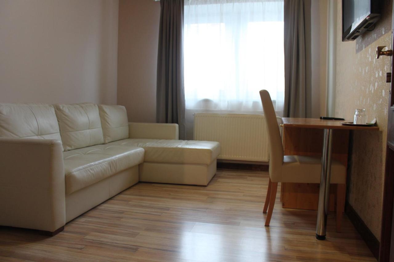 Zlaty Lev Hotell Svitavy Eksteriør bilde